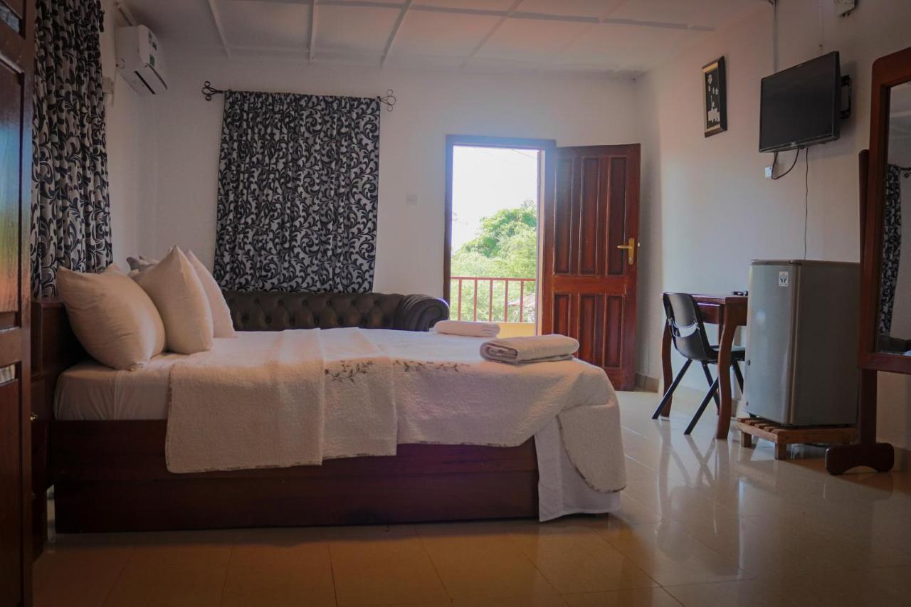 Paloma Guest House Kenema Экстерьер фото