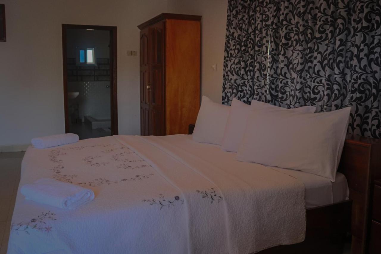 Paloma Guest House Kenema Экстерьер фото
