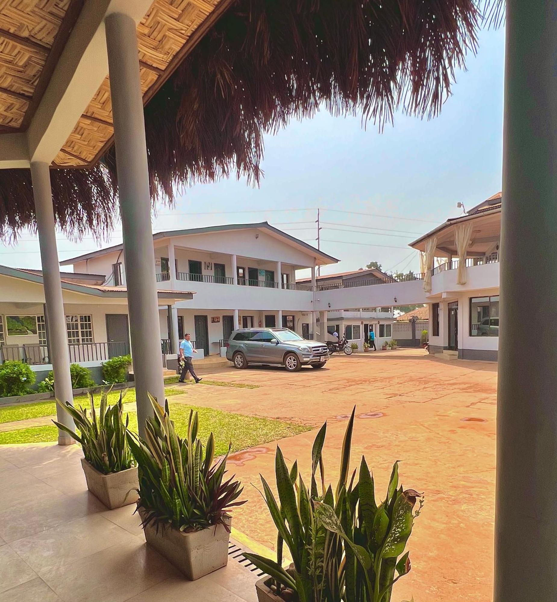 Paloma Guest House Kenema Экстерьер фото